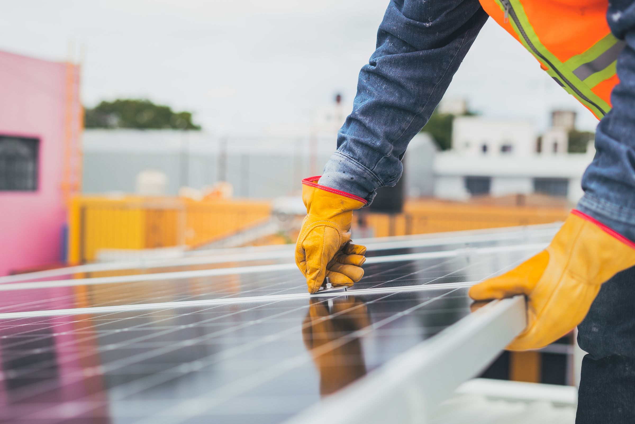 Commercial solar installation with modern panels